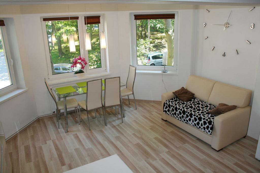 Light & Bright Apartament *